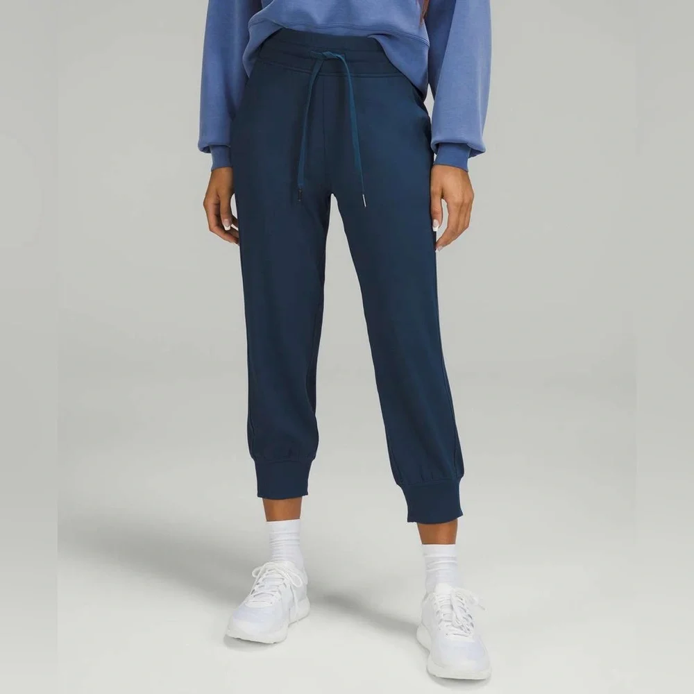 Lululemon Athletica Mineral Blue Ready to Rulu High Rise Cropped Jogger Size 8 - Picture 1 of 11